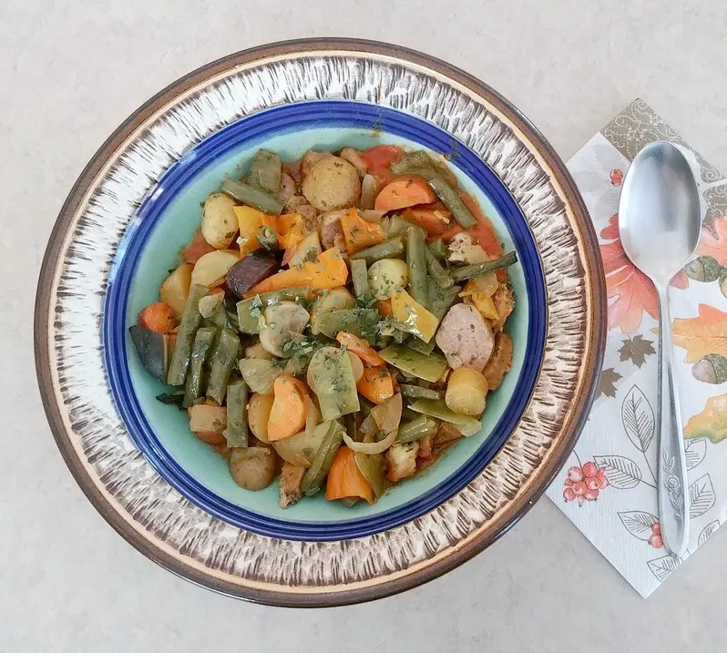 Plate with tajine